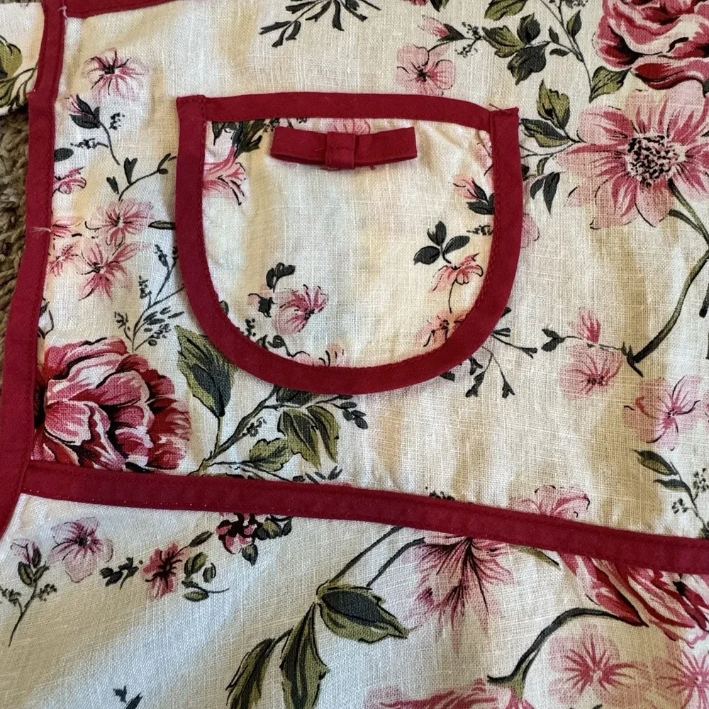 Jesse Steele‎ Floral Cottagecore Apron Pink Roses Kitchen Baking